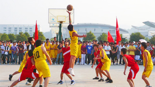 篮球俱乐部